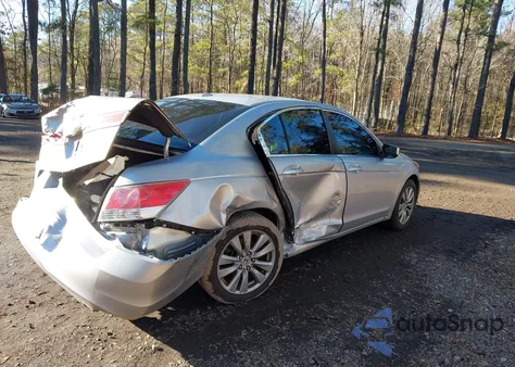 2011 Honda Accord 2.4 Ex-L from USA, damaged, VIN 1HGCP2F83BA126871